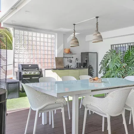 Casa Valencia *